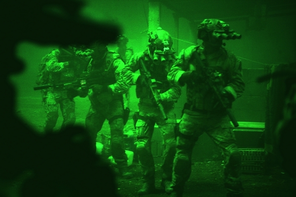A Hora Mais Escura retrata a incansável caça ao líder terrorista Bin Laden (photo by BeyondHollywood.com)