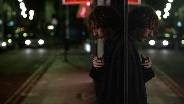 Naked, de Mike Leigh (photo by www.criterion.com)
